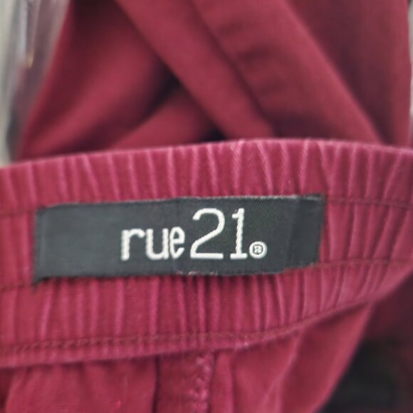 Rue 21 burgundy pants M - Picture 10 of 13